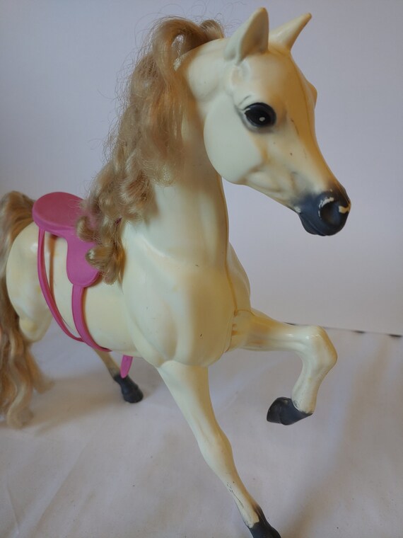 mattel barbie traumpferd
