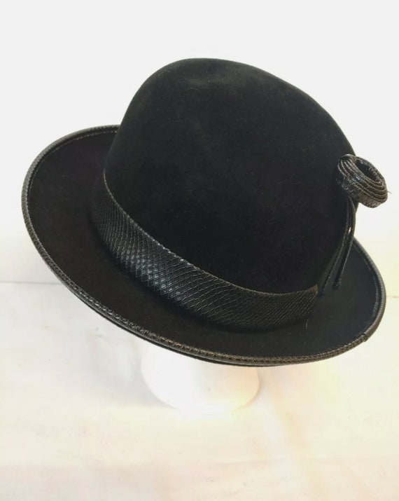 Vintage Woman's Felt Velour Black Hat Adolfo II ~… - image 4