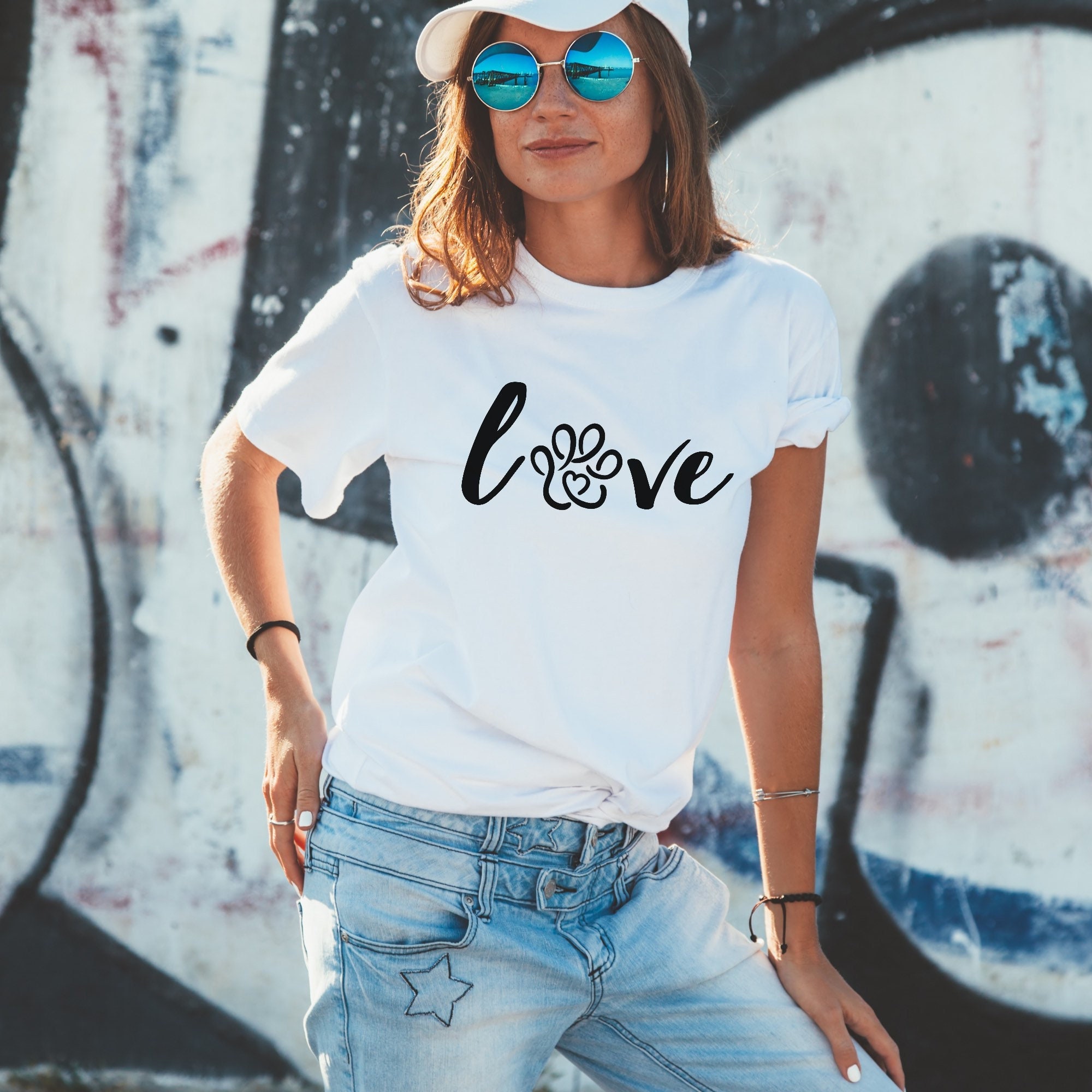 LOVE DOGS & SHOES T-Shirt Fitted Woman's Print Top Fun Glitter paw print Hearts 