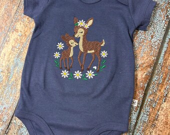 Deer Embroidery Design Floral Deer Machine Embroidery File, Animal Embroidery Machine File, Instant Download, 5 Size