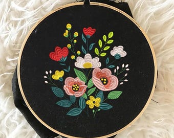 Wildflowers Machine Embroidery Design, 4 sizes, Instant Download