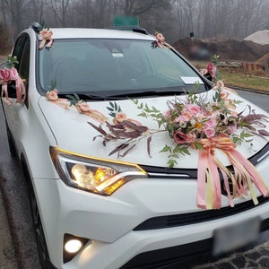 Luxury Wedding Flower Car Decoration Arrangement
