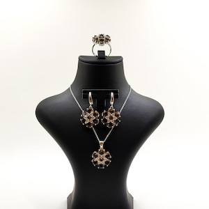 Zultanite Jewelry Set | Daisy Pattern Jewelry | 925 Sterling Silver  | Ring + Silver Necklace + Boho Earrings And Tarnish Silver Chain