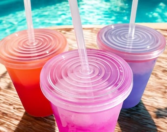 Plastic Lids and Straws for Stadium Cups