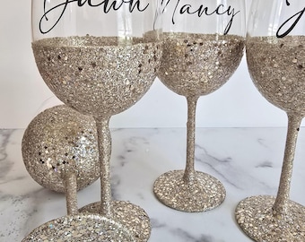 Personalized Glitter Wine Glass | Custom Mother's Day Gift