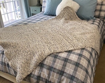 CUSTOM! Crochet Blanket - Bulky - Cozy - Twin - Queen - Crib - Full Size - Throw - Warm - Winter Blanket