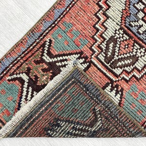 1x3 Red Blue Vintage Turkish Door mat, Handmade Small Oushak Rug, 1x3 Wool Rug, Bath mat, Bathroom, Entryway, Entrance Floor mat, 1.5x3.2 Ft