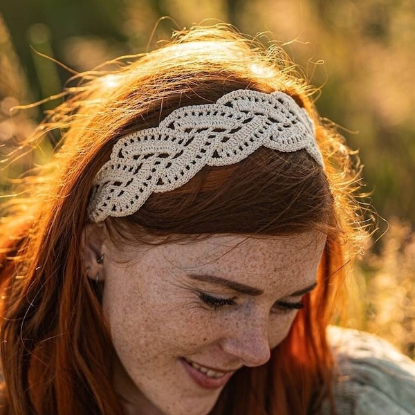 Wide crocheted boho hair band made of fine macrame yarn