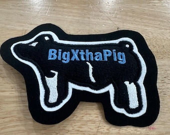 Anpassningsbar grislapp: Broderad lapp