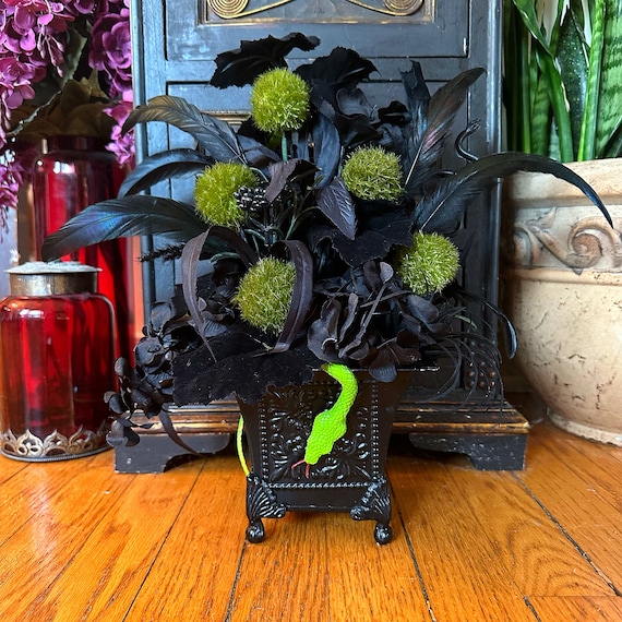 Serpent and Velvet Floral Centerpiece