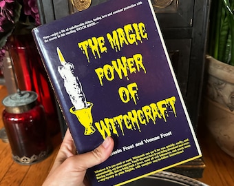 El poder mágico de la brujería, de Gavin y Yvonne Frost, primera edición de 1976, tapa dura con sobrecubierta, libro de ocultismo antiguo.