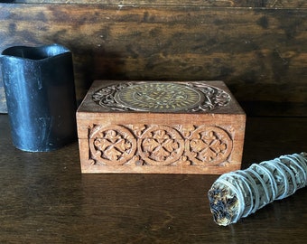 Vintage geschnitzte Holz Stash Box, Altar Dekor, Altar Werkzeug, Hexen Dinge, Hexen Dekor, Cottage Goth