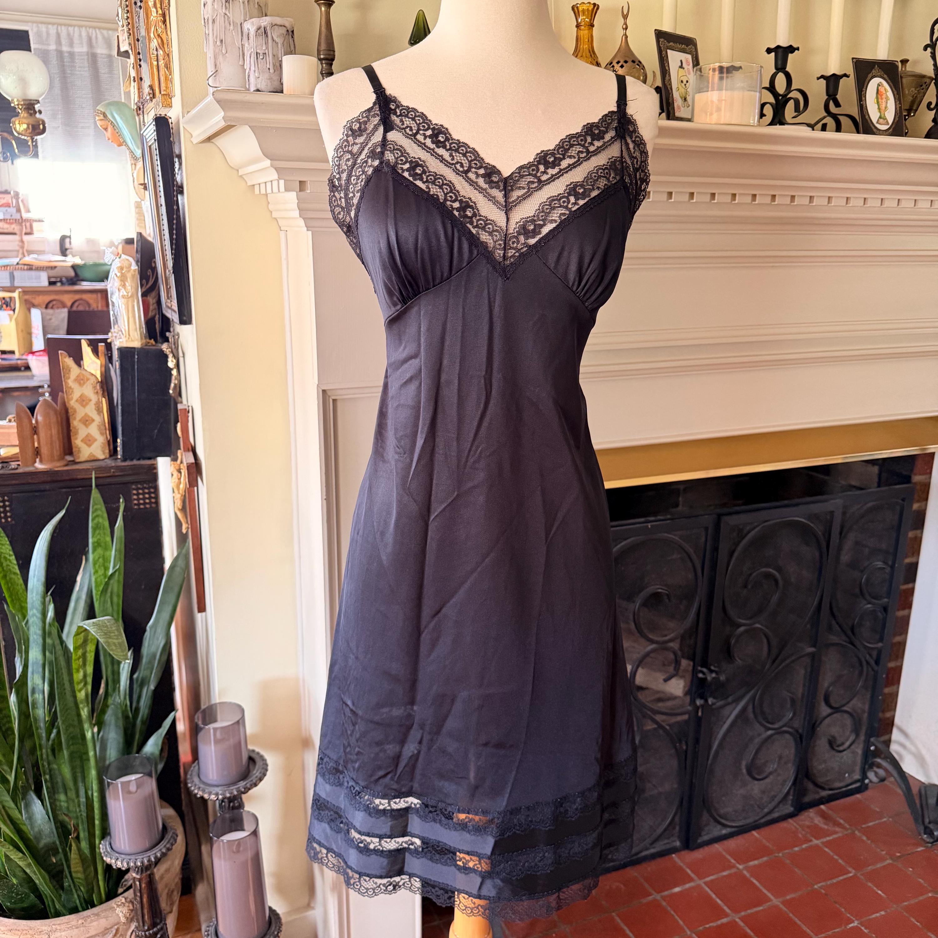 black flower dress Black Floral Abbey Midi Dress main image 1