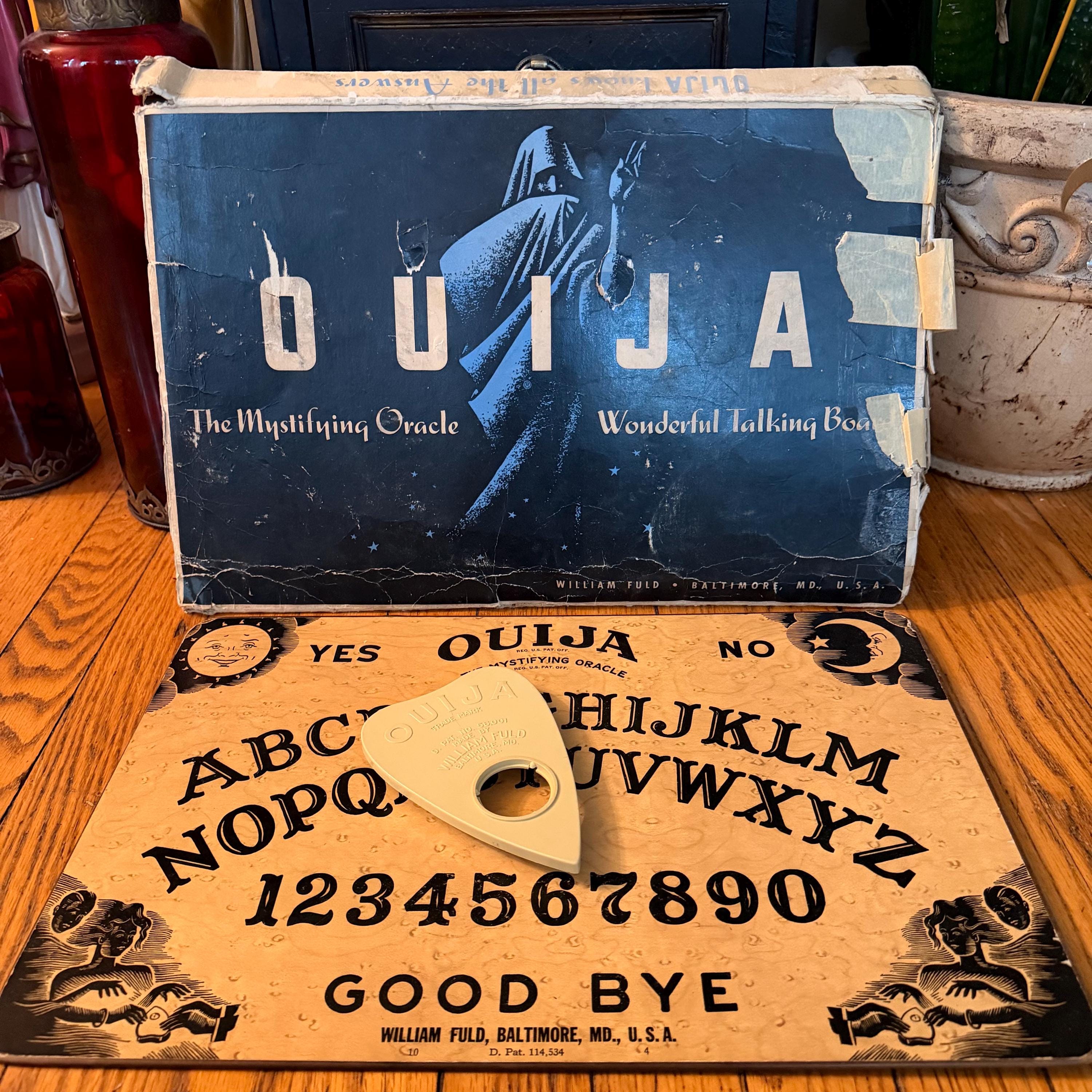 1960s Pre-parker Brothers William Fuld Ouija Board | Mystifying