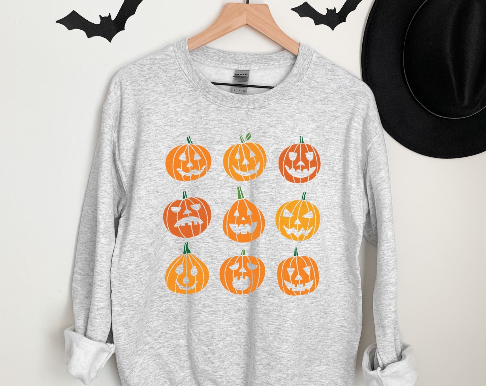 Discover Halloween Pumpkin Sweatshirt, Halloween Sweatshirt, Pumpkin Faces Shirt, Halloween Crewneck, Jack-o-Lantern Sweatshirt