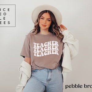 Retro Teacher Shirt, Teach Shirt, Teacher Shirts, Cute Shirt for Teachers, Teacher Gift, Elementary School Teacher Shirt, Smile Teacher Tee