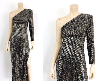 1 arm dress