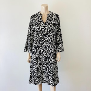 Vintage 1970s INDIAN BLOCK PRINT Print Bell Sleeve Hippie / Boho Dress