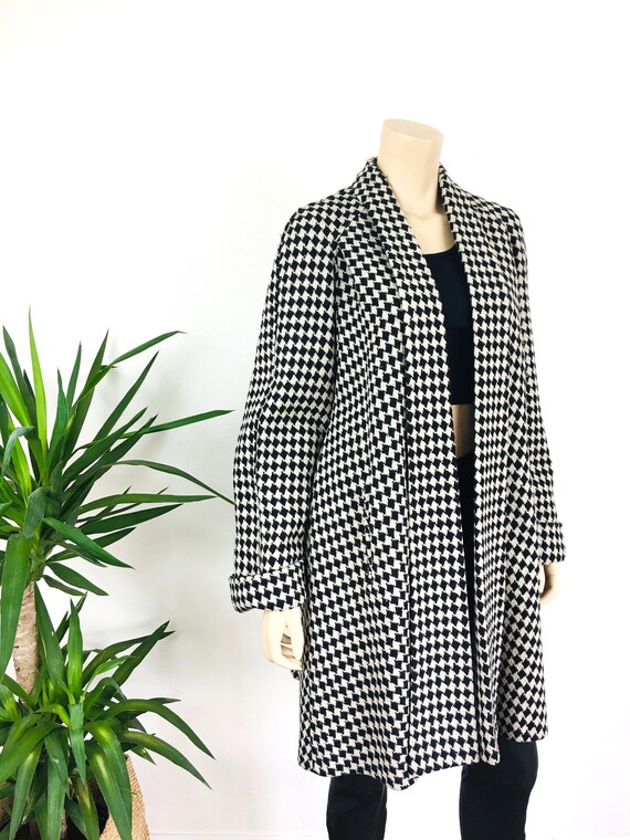 Vintage 1980s BLACK & WHITE HOUNDSTOOTH Swing Coat - image 4