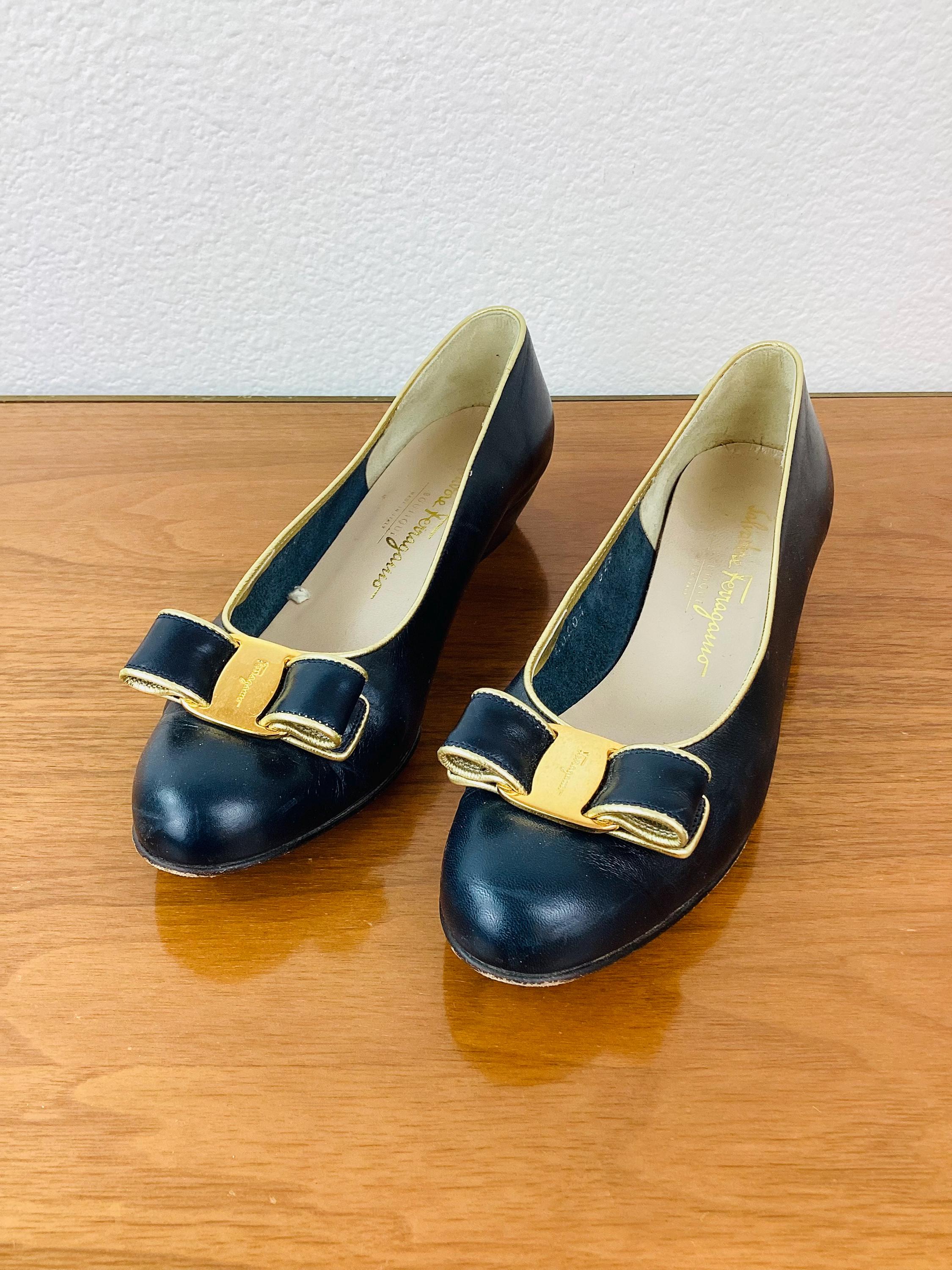 Ferragamo Vara Bow - Etsy Ferragamo Vara Bow - Etsy