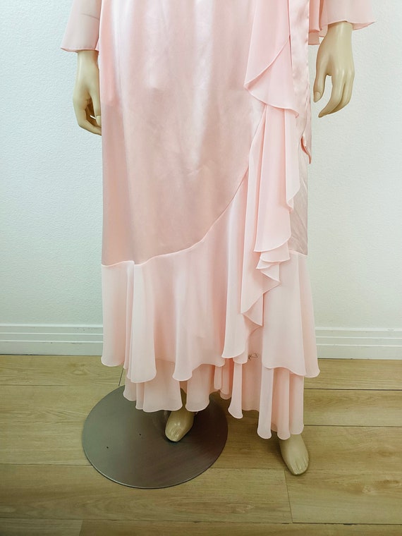Vintage 1990s PINK LUCIE ANN Ruffled Wrap Robe & … - image 4
