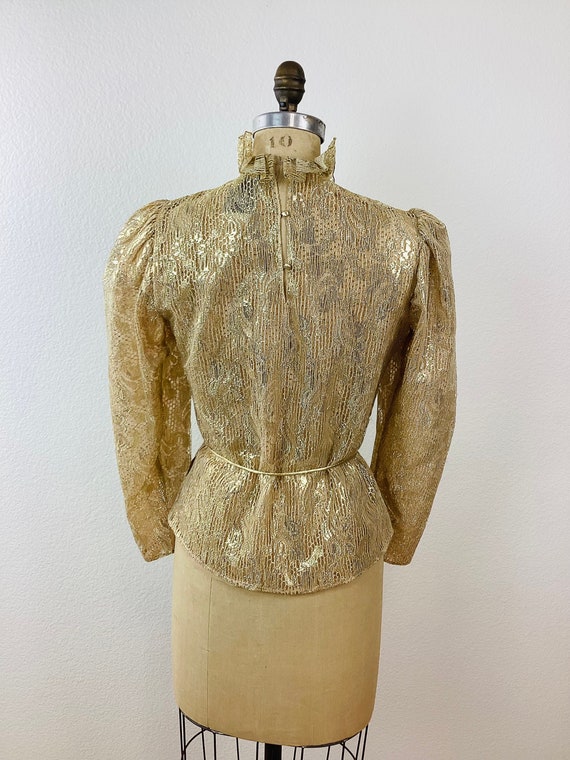 Vintage 1980s GOLD METALLIC LACE Ruffled Neckline… - image 7