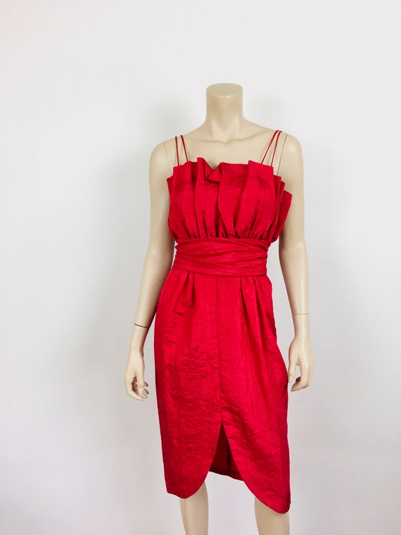 Vintage 1980s RED PLEATED Bust CRINKLED Party Dre… - image 3