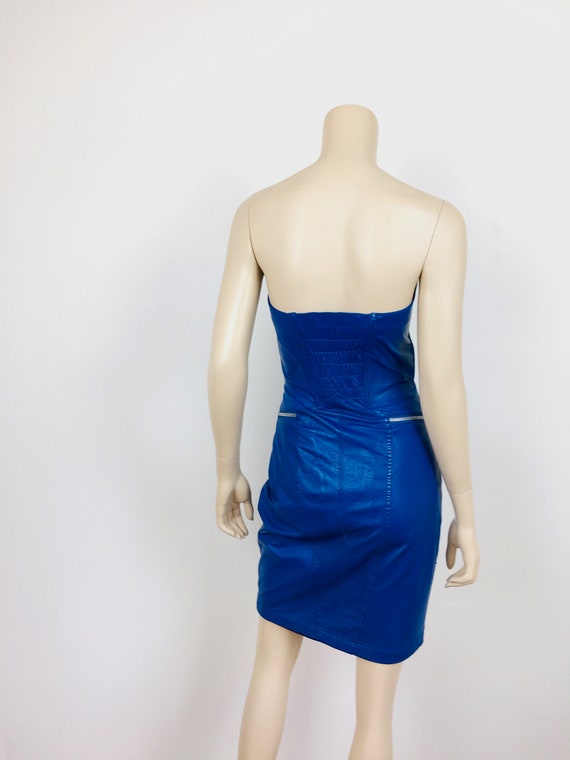 Vintage 1980s ELECTRIC BLUE LEATHER Strapless Bus… - image 9