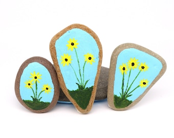 Painted Pebbles || Set of 3