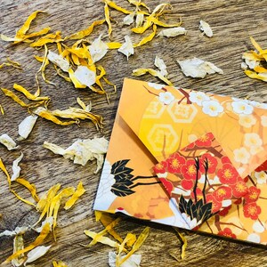 Dried Flower Confetti | 2 Origami Envelopes | Yellow Natural Scented Confetti | Table Scatter | Bath Rose Petals | Wedding Confetti |