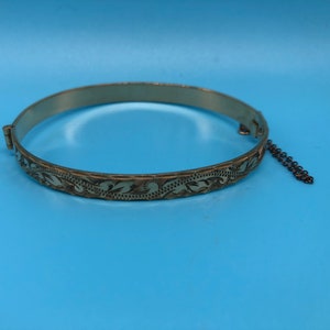 Vintage 9 ct Rolled Gold Bangle | 1950’s Gold Bangle | Swirl Pattern Decorated Bangle Bracelet Hinged | Hinged Bangle | Bangle | 892