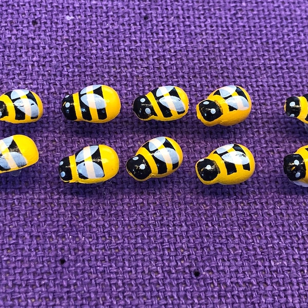 Bee Push Pins | Wooden Bee Pushpins | Wood Kawaii Bee Tacks | Bee Cork Board Pin | Cork Board Pins | Notice Board Pins | Reminder Board List