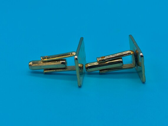 Paire De Boutons De Manchettes Anciens Plaqué Or 18K - Style Panneaux Prioritaires - Occasion Bon état