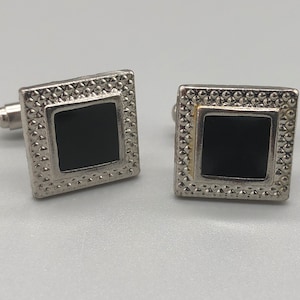 Vintage Square Black and Silver Cuff Links | Vintage Silver Tone Cufflinks | Cufflinks Design | Vintage Square Cuff Links | 702