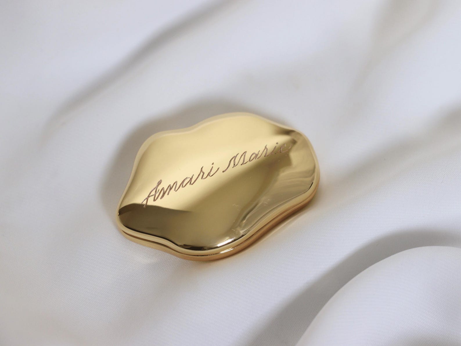 Hand Engraved Custom Compact Mirror