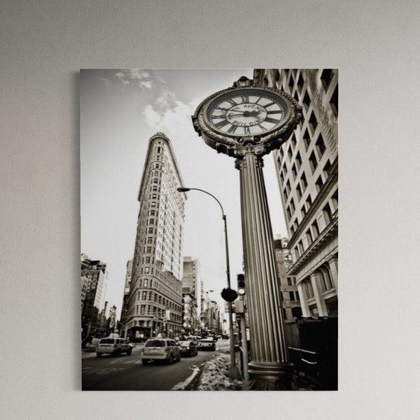 New York - Fifth Avenue Flat Iron Building Facade Canvas Wall Art Poster Print City Home Ready to Hang Decoration