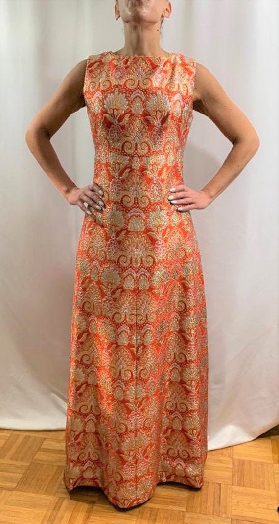1970’s Vintage Metallic Brocade Print Long Maxi Dr