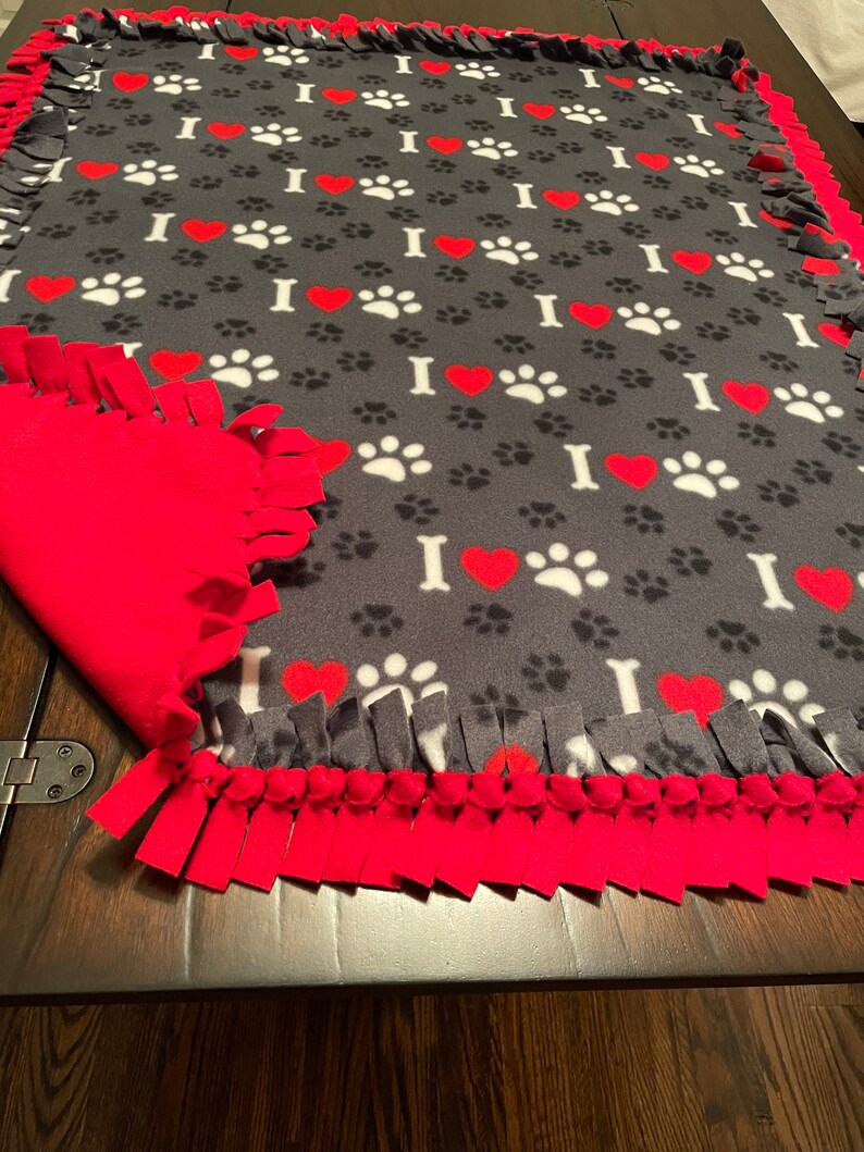 40x32 Nosew Fleece Dog Blanket, Knotted Fleece Blankets, Various