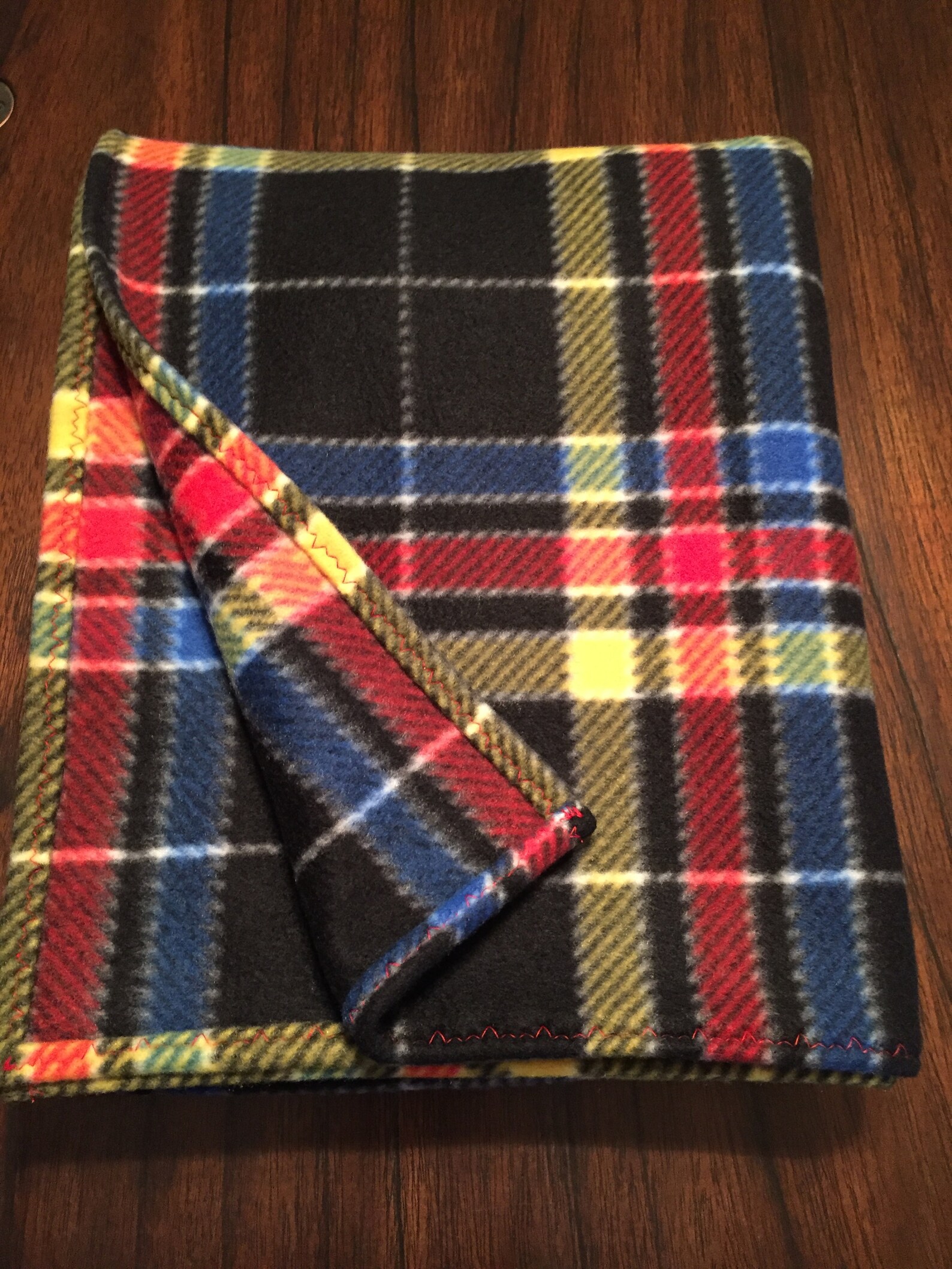 PLAID FLEECE BLANKET in Black and MultiColors with Decorative Etsy