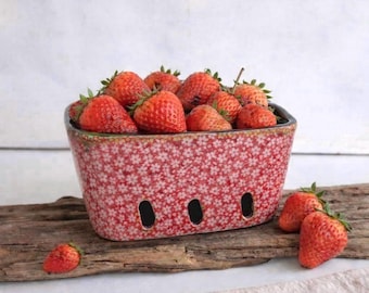 Red floral berry basket,ceramic berry bowl,pottery fruit bowl,shabby chic ,french country,rustic decor,egg holder,Easter basket