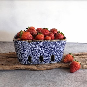 Rectangular blue floral berry basket,ceramic berry bowl,pottery fruit bowl ,french country,rustic decor,egg holder,gift for Christmas