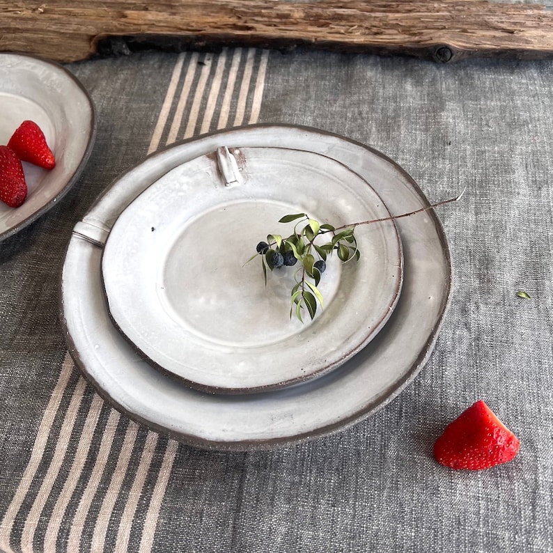 White rustic dinner set,Handmade stoneware plate set,dinner plate and side plate zdjęcie 3