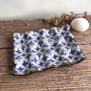 Decorative blue egg holder ,ceramic egg tray,12 grid tray eggs ,rustic pottery,egg holder countertop,new  home gift,cottage home decor