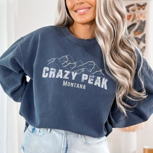 【 Peak】 Picnic Sweatshirt ★ Comfort Fit Pikes Peak Colorado Cozy Crewneck Sweatshirt, Comfort Colors