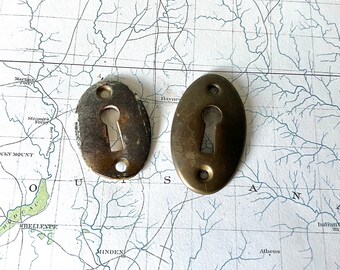 Set of Two Vintage Key Hole Covers - Vintage Metal Key Hole Covers - Vintage Hardware - Steampunk - Reclaimed - Set #6