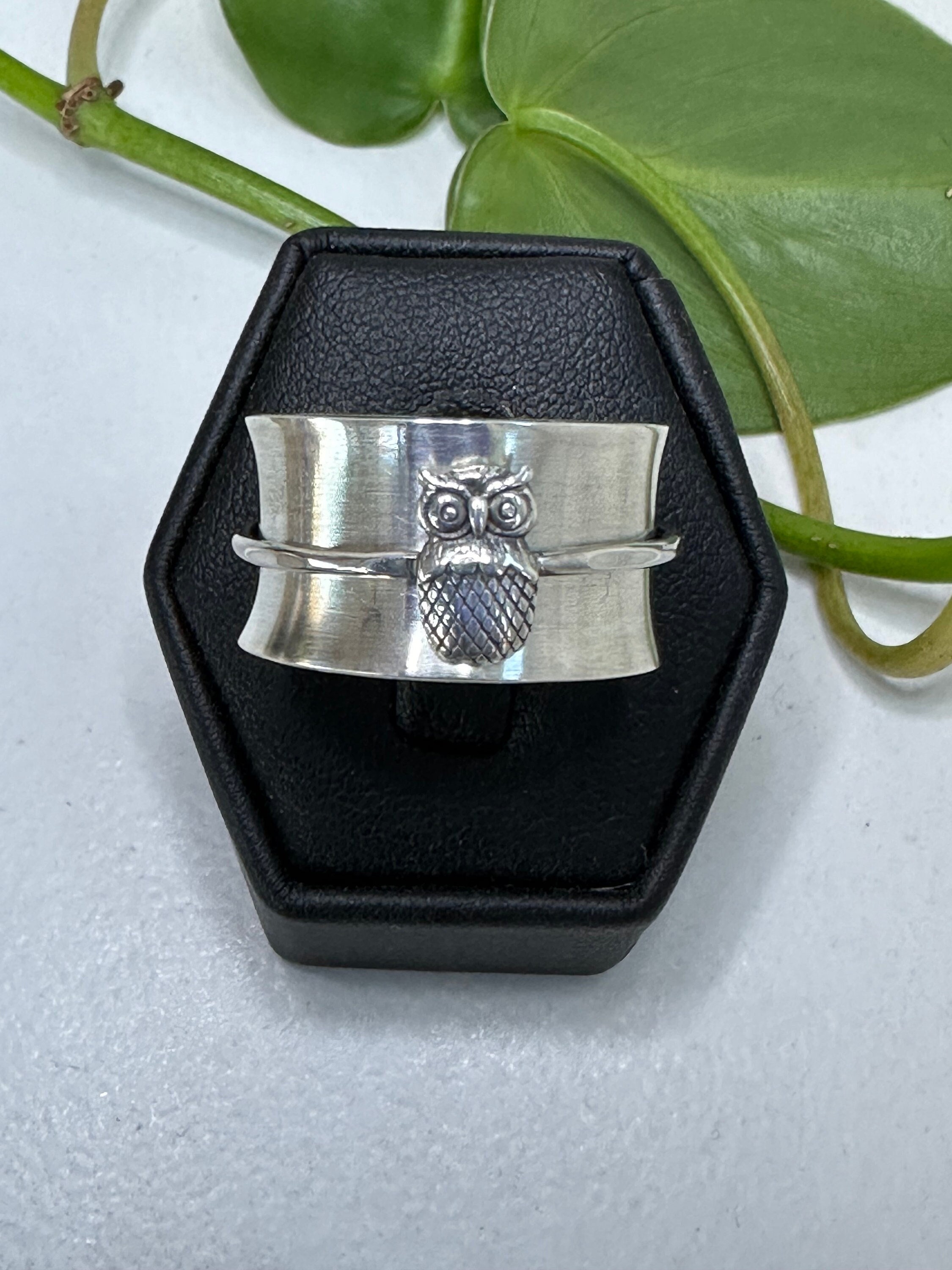 Sterling oxidized owl spinner ring