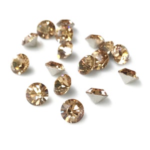Light Colorado Topaz Austrian Crystal Chaton Rhinestones (12), Foiled, 29ss, ss29, 6mm, Round, 1088