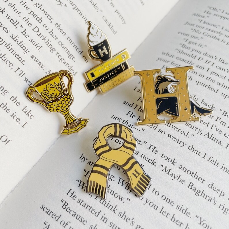 Bookish Gift Wizard Wizarding school Cup Black /& Yellow boy wizard House Pride Book Lover