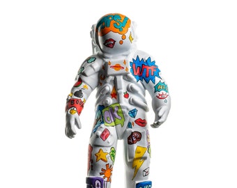 Pop Art Home Decoration, Spaceman Statue, Pop art sculpture (Big Size)