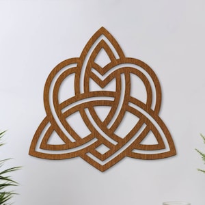 Celtic heart knot wall decor, Love knot wood wall art, Celtic knot wall decor, Celtic wedding Gift, Triquetra wall hanging above mantel